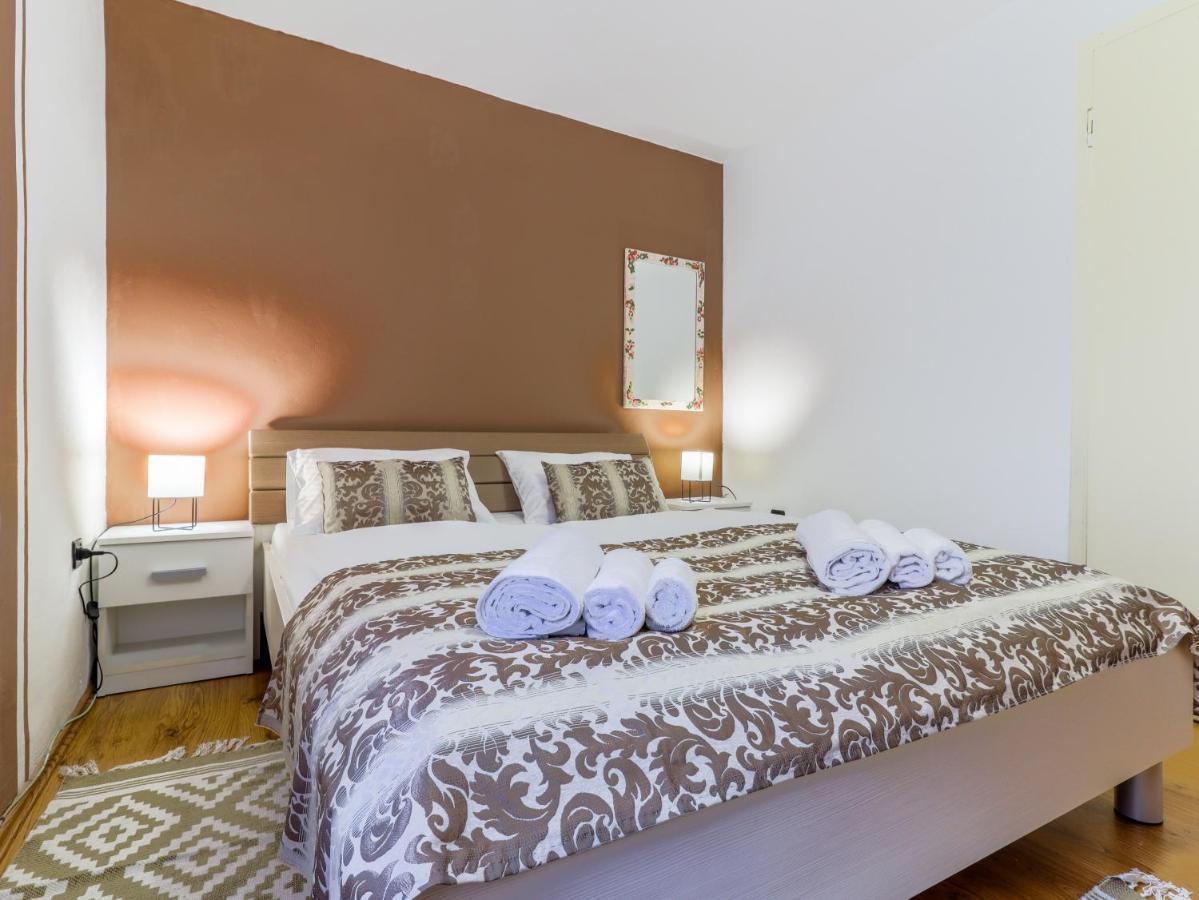 City Center 3 Bedroom Apartment Vrsar Exterior foto